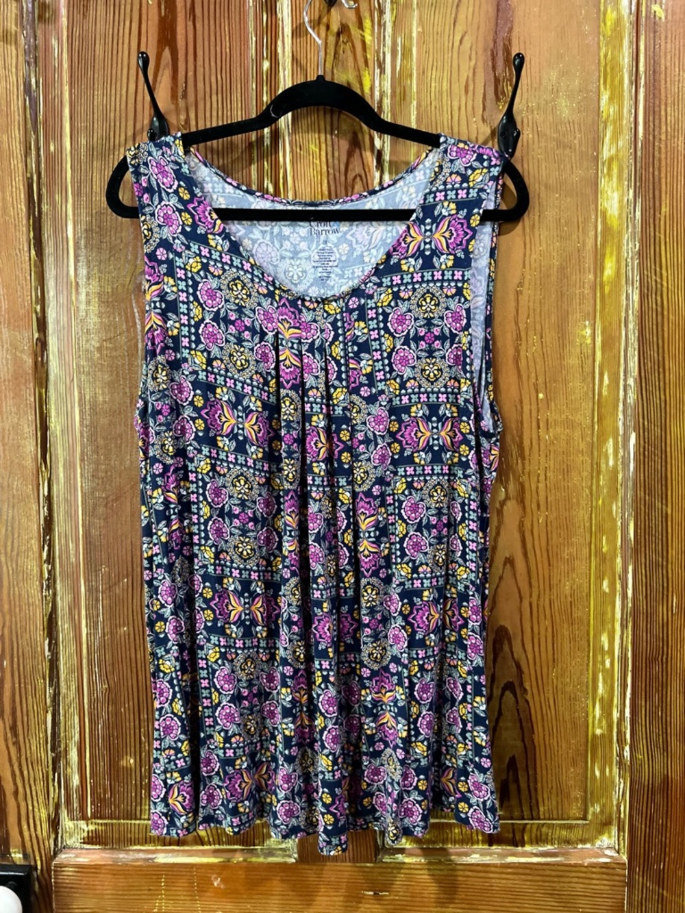 Croft & Barrow Pink and Navy Floral Geometric Tank Top